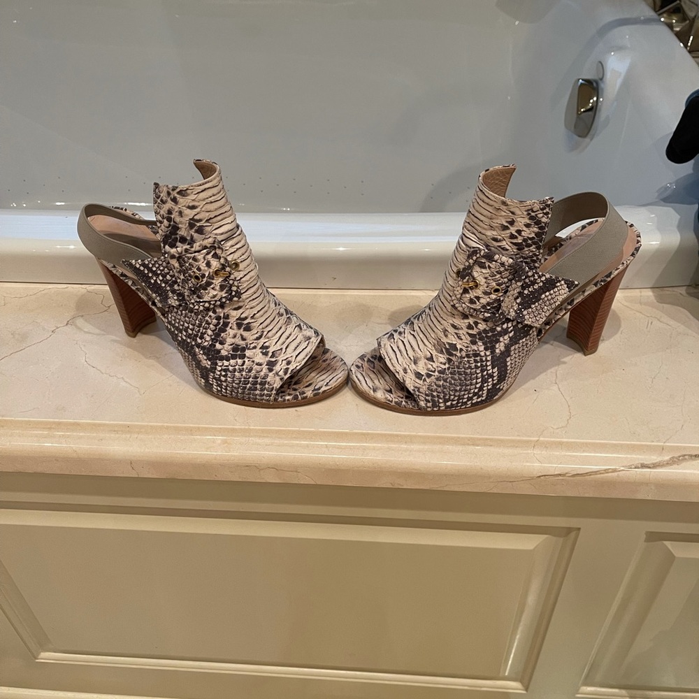 Stuart Weitzman Snake Print Sandals. Nice! - image 7